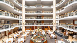 Atrium restaurant