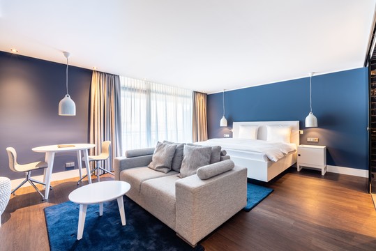Junior Suite blue