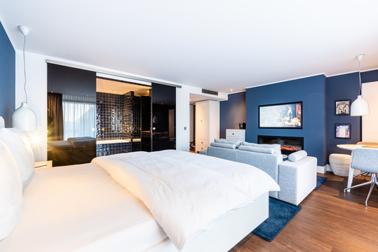 Junior Suite blue