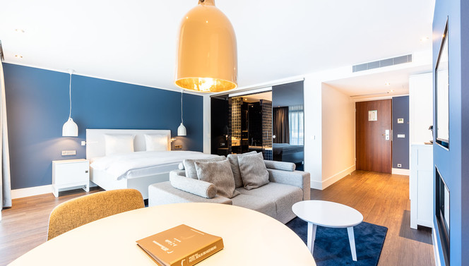 Junior Suite blue