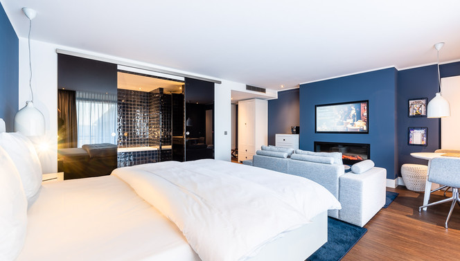 Junior Suite blue