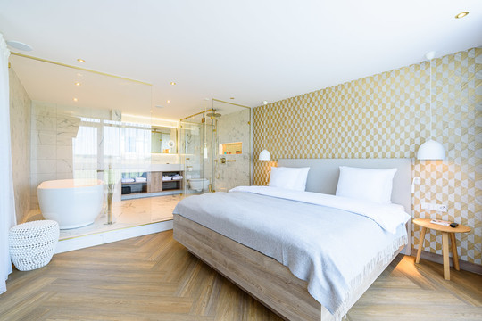 JuniorSuite Topaz