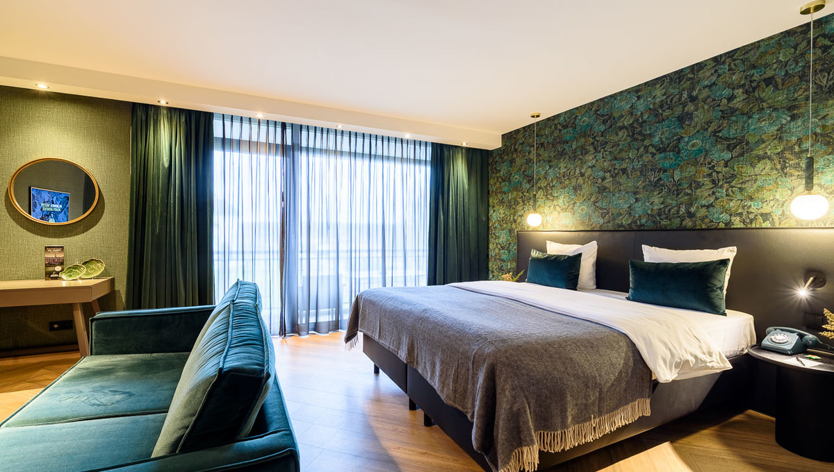 JuniorSuite Emerald